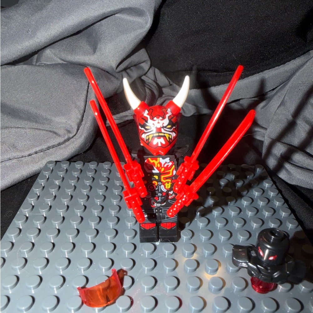Mr. E Ninjago Minifigure - 2 Build
